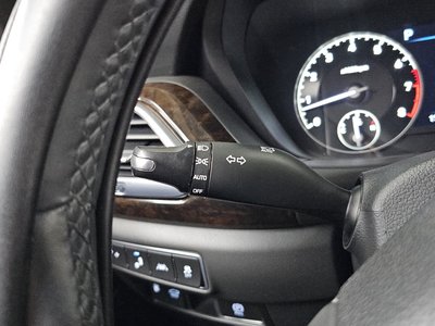 2019 Genesis G90 — миниатюра 36