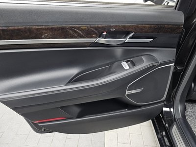 2019 Genesis G90 — миниатюра 15