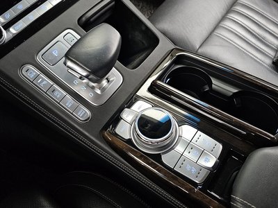 2019 Genesis G90 — миниатюра 12