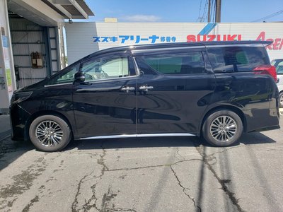 TOYOTA ALPHARD - 4