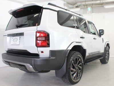 TOYOTA LAND CRUISER 250 - 8