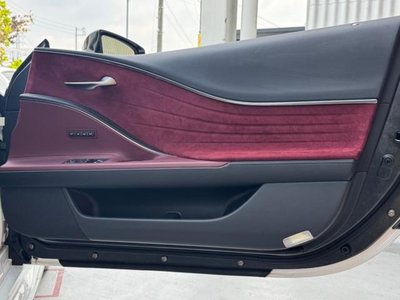صورة 23 لـ 2017 Lexus LC