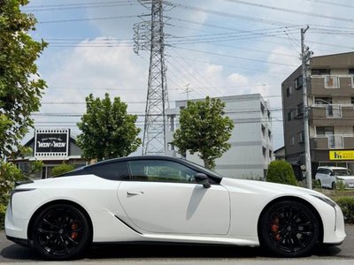صورة 31 لـ 2017 Lexus LC