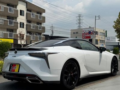 صورة 35 لـ 2017 Lexus LC