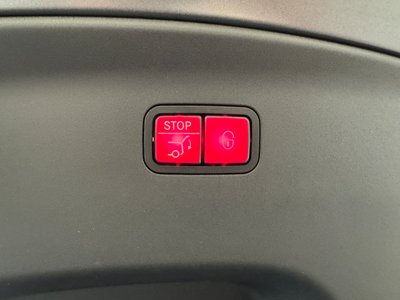 MERCEDES-BENZ GT AMG - 10