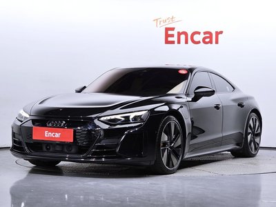 AUDI E-TRON GT