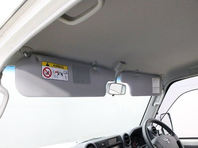 2014 Toyota LAND CRUISER 70 缩略图 50