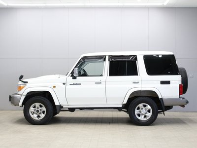 2014 Toyota LAND CRUISER 70 缩略图 15