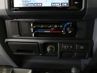 2014 Toyota LAND CRUISER 70 缩略图 31