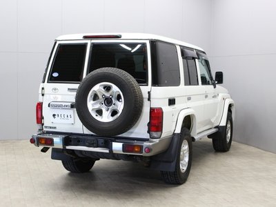 2014 Toyota LAND CRUISER 70 缩略图 18