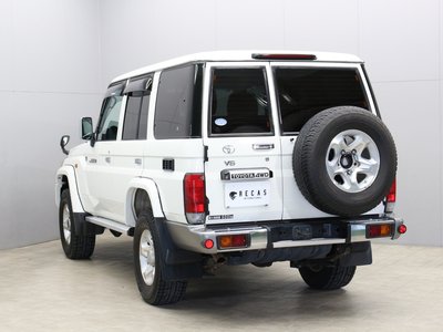 2014 Toyota LAND CRUISER 70 缩略图 19