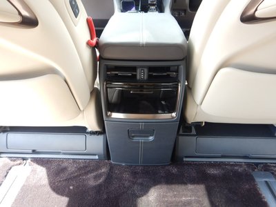 2024 Toyota ALPHARD 缩略图 31