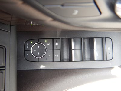 2024 Toyota ALPHARD 缩略图 18