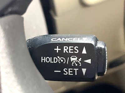 TOYOTA LAND CRUISER PRADO - 10