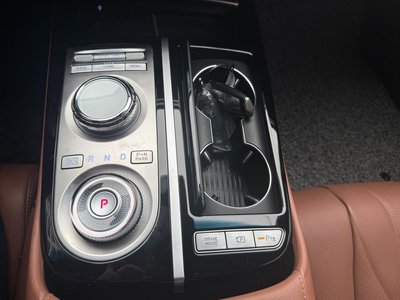 GENESIS G80 (RG3) - 9