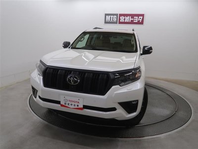 2022 Toyota LAND CRUISER PRADO — фото 1