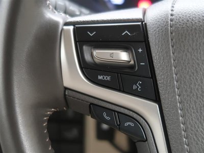 2022 Toyota LAND CRUISER PRADO — миниатюра 27