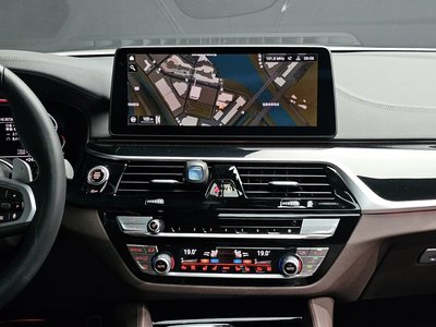 صورة مصغرة 15 لـ 2022 BMW 5 SERIES