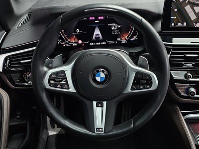 صورة مصغرة 13 لـ 2022 BMW 5 SERIES