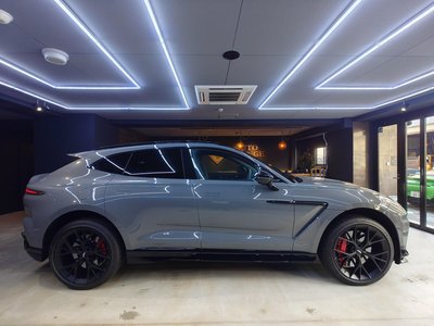 2026 Aston Martin DBX 照片 5