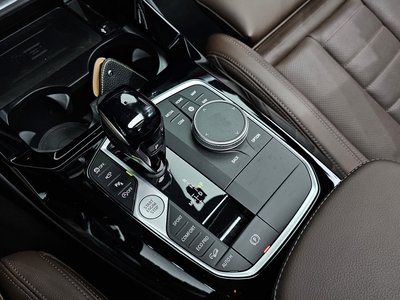 صورة 9 لـ 2023 BMW X3