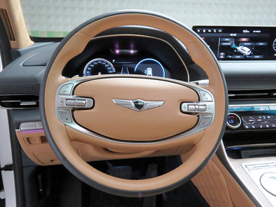 GENESIS GV80 - 8