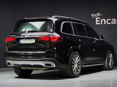 MERCEDES-BENZ GLS - 4