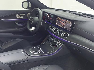 MERCEDES-BENZ E-CLASS - 9