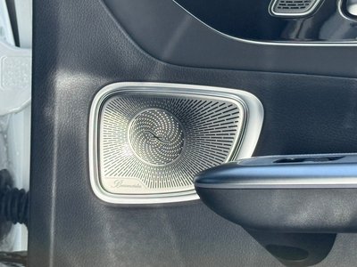 2025 Mercedes-BENZ GLC AMG — миниатюра 39