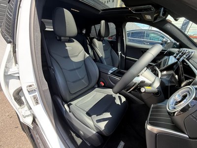 صورة 6 لـ 2025 Mercedes-BENZ GLC AMG