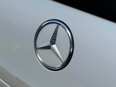 2025 Mercedes-BENZ GLC AMG — миниатюра 19