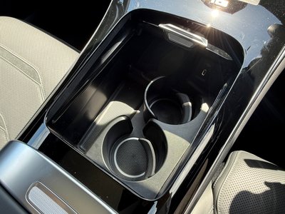 2025 Mercedes-BENZ GLC AMG — миниатюра 56