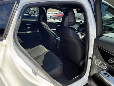 صورة 9 لـ 2025 Mercedes-BENZ GLC AMG