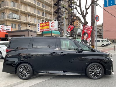 TOYOTA VELLFIRE - 10