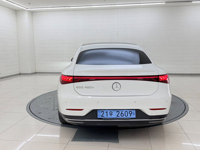 MERCEDES-BENZ EQS - 3