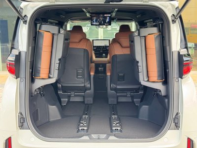 2026 Toyota VELLFIRE — миниатюра 79