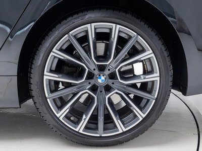صورة 6 لـ 2021 BMW 7 SERIES