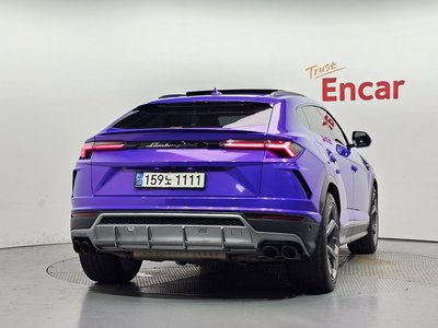 صورة 4 لـ 2019 Lamborghini URUS