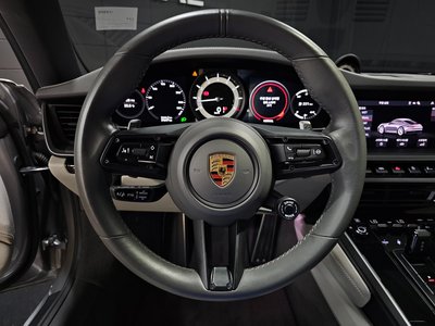 2021 Porsche 911 — миниатюра 18