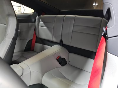 2021 Porsche 911 — миниатюра 13