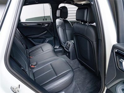 2022 Porsche MACAN — миниатюра 17