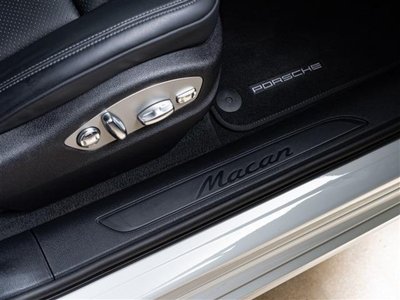 2022 Porsche MACAN — миниатюра 14