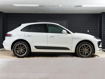 صورة 2 لـ 2022 Porsche MACAN