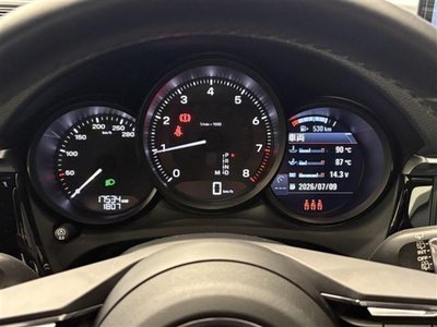 2022 Porsche MACAN — миниатюра 12