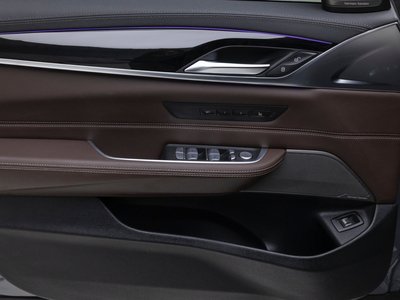 2024 BMW 6 SERIES GT — миниатюра 12