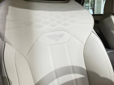 BENTLEY BENTAYGA - 9