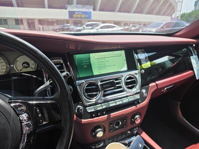 ROLLS-ROYCE DAWN - 9