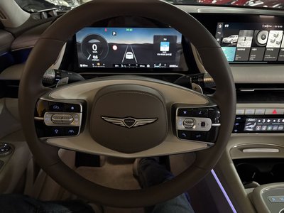 صورة 9 لـ 2022 Genesis G90 (RS4)