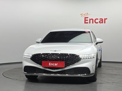 2022 Genesis G90 (RS4) 照片 2