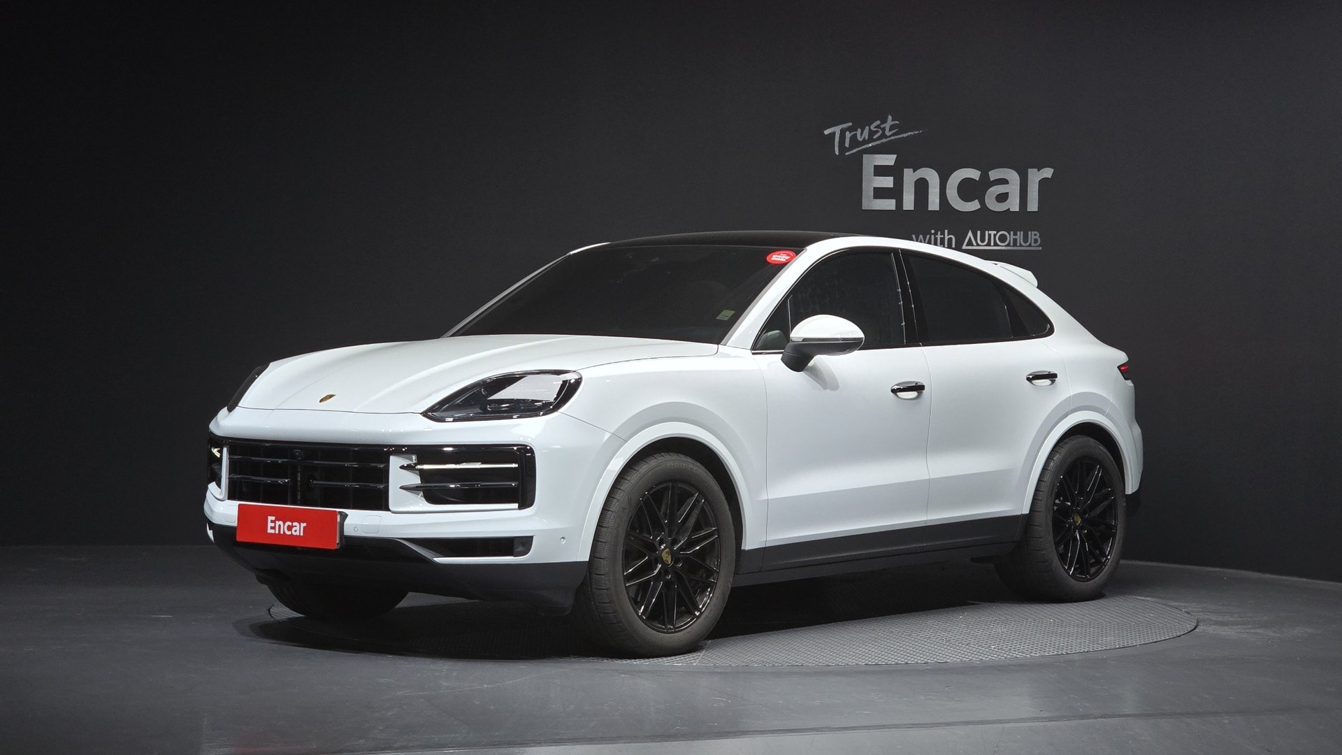 PORSCHE CAYENNE - View 1